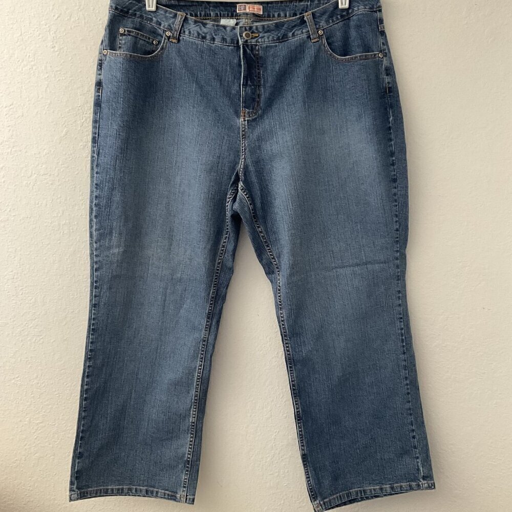 PLUS FADED GLORY STRETCH BOOTCUT JEANS 24W P